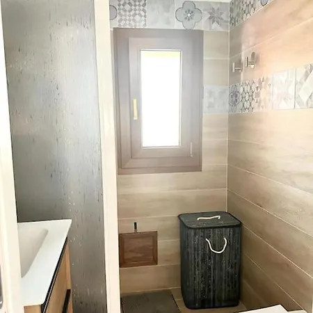 Con Piscina Riscaldata Villa